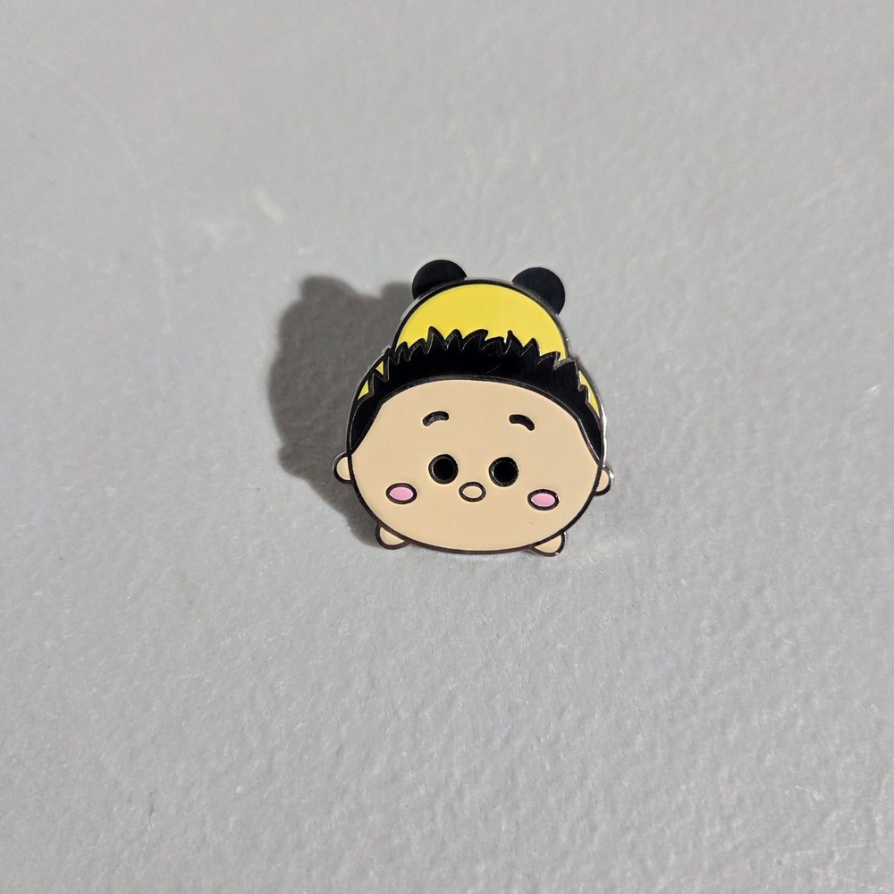 Disney Tsum Tsum Series 5 Pin - Russell